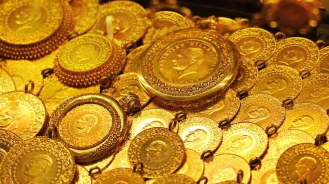 xρυσό-και-δολάρια-αγοράζουν-οι-τούρκοι-562498717