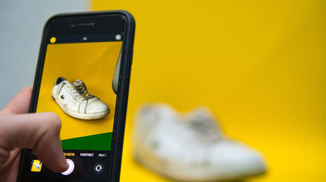 influencers-μια-βιομηχανία-19-δισ-με-αλλεργία-στι-562470172