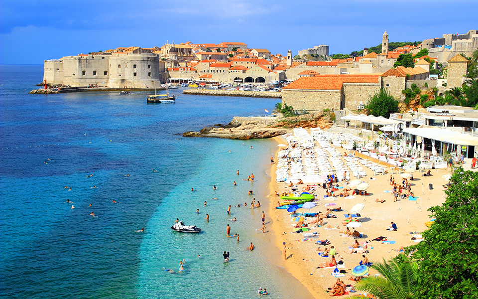 Στην παραλία με… ηλεκτρονική κράτηση-3