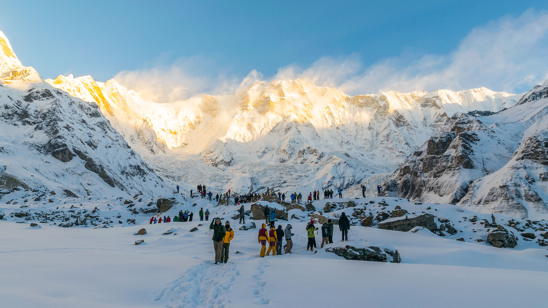 Ακραίος τουρισμός: Επίδειξη, κυνήγι αδρεναλίνης και ενίοτε θάνατος-2