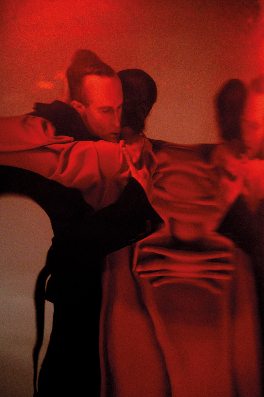 Έμιλυ Λουίζου: «Πολλές γυναίκες γίνονται μητέρες λόγω της κοινωνικής πίεσης, εγώ δεν θα το κάνω»-2