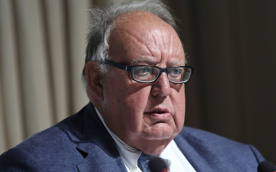 αρθρο-του-α-στάγκου-στην-κ-τέτοιος-ή-562454035