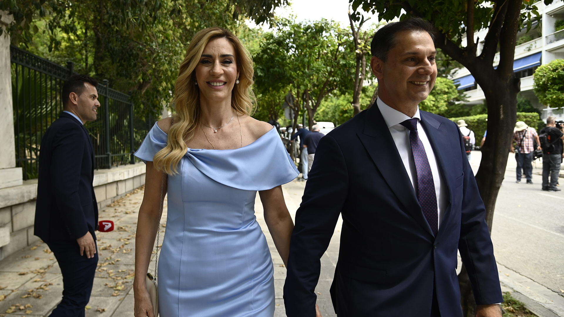 Ορκίστηκε η νέα κυβέρνηση-11