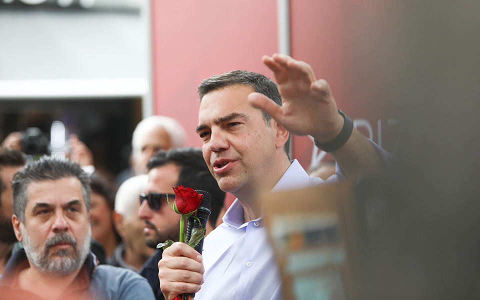 τσίπρας-έχουμε-σχέδιο-μείωσης-των-έμμ-562454851