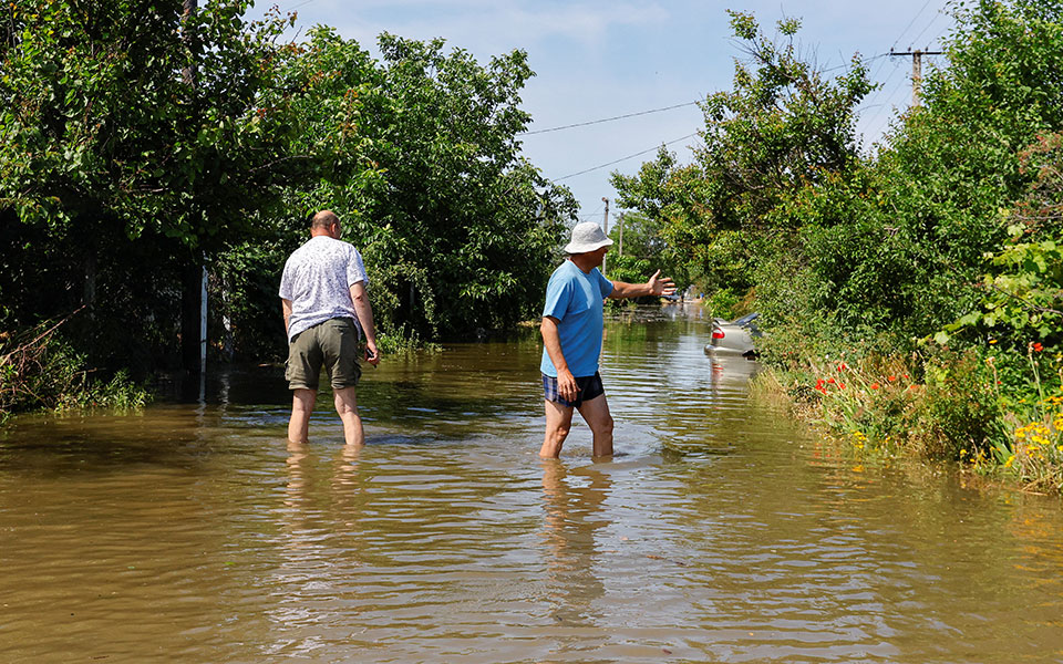 Φράγμα Καχόβκα: «Τεράστια» η κλίμακα της καταστροφής – Εως και 100 εγκλωβισμένοι, λέει η ρωσική πλευρά-1