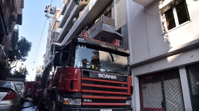 θεσσαλονίκη-φωτιά-σε-διαμέρισμα-απ-562519024
