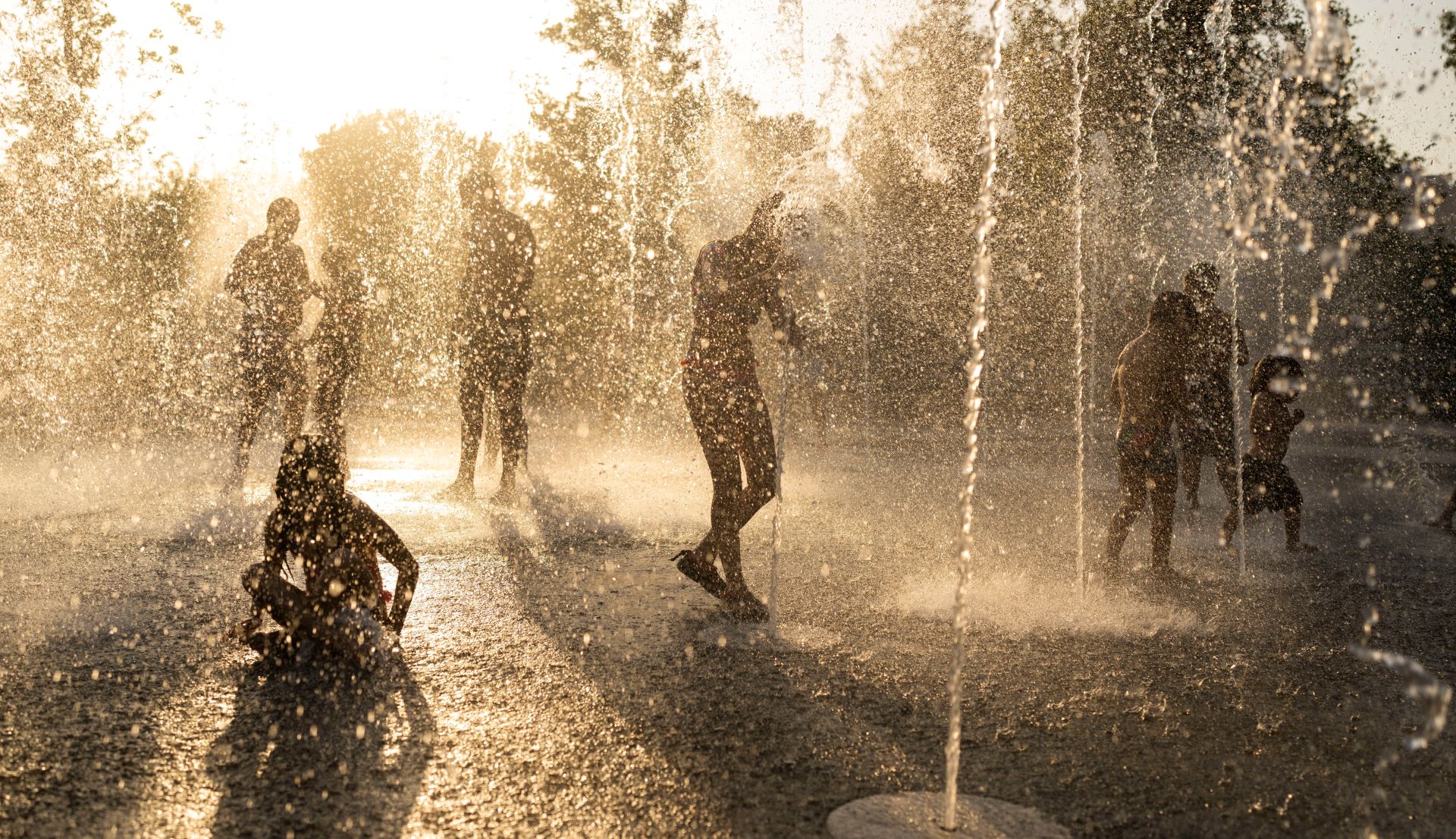 Meteo: 8,7 εκατ. Ελληνες θα βιώσουν σήμερα θερμοκρασίες άνω των 41 °C-1