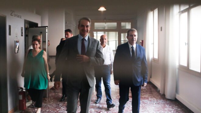 η-πνπ-για-την-ενίσχυση-του-εκαβ-με-προσω-562503610