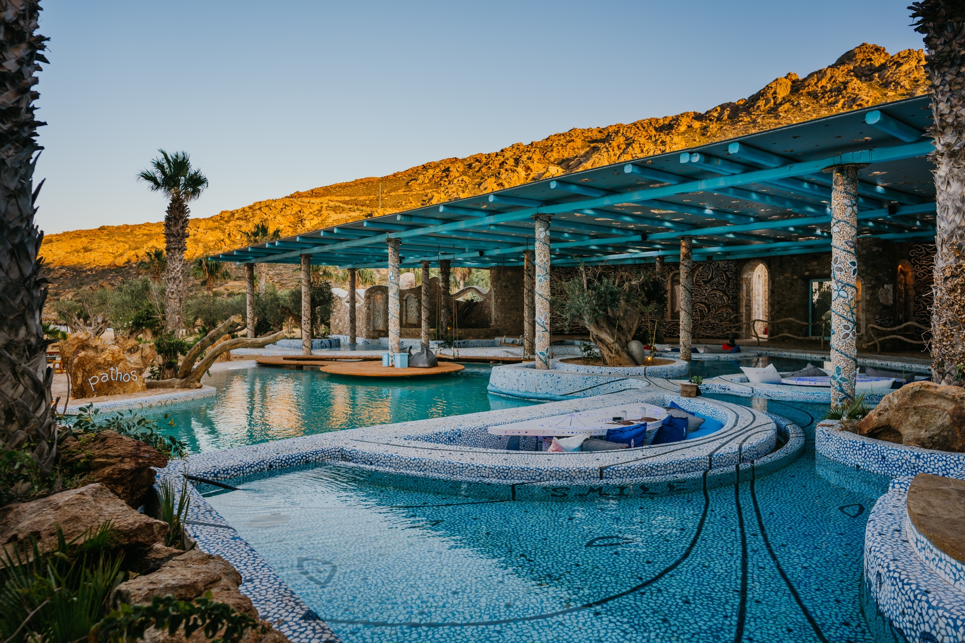 Η Ιος δεν είναι μόνο το νησί των «πρώτων διακοπών»-4