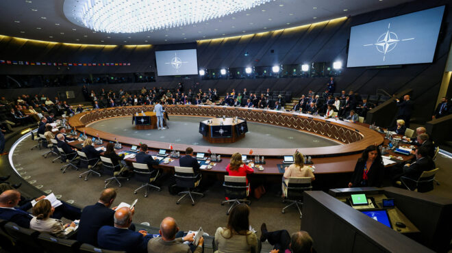 νατο-υστατη-διπλωματική-προσπάθεια-γ-562507411