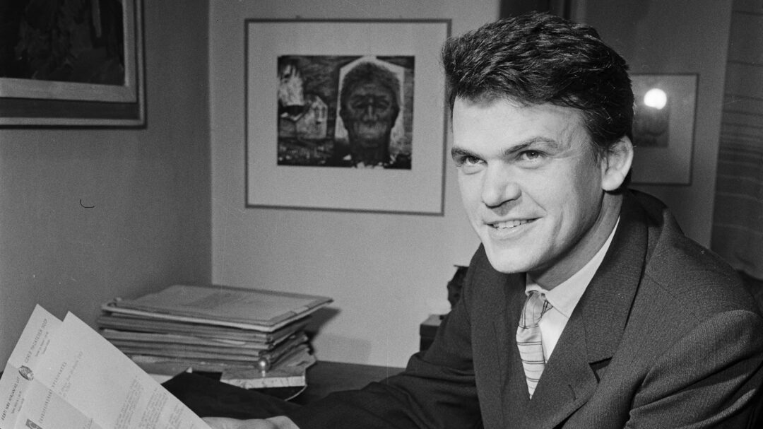 ο-γνωστός-κούντερα-ο-άγνωστος-μίλαν-562517401