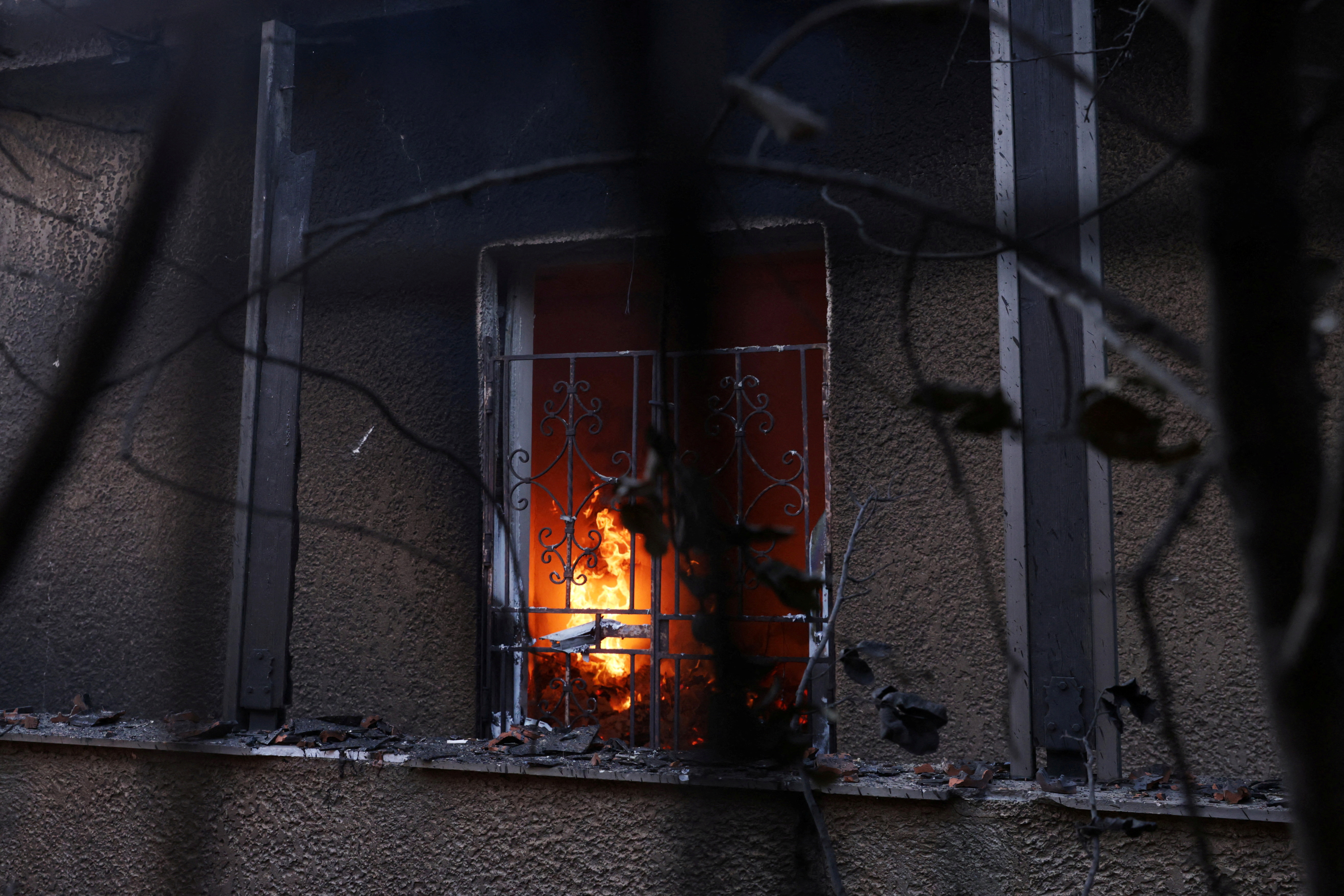 Πυρκαγιές: Η Ανατολική Αττική μετρά τις πληγές της – Μεγάλες καταστροφές-5