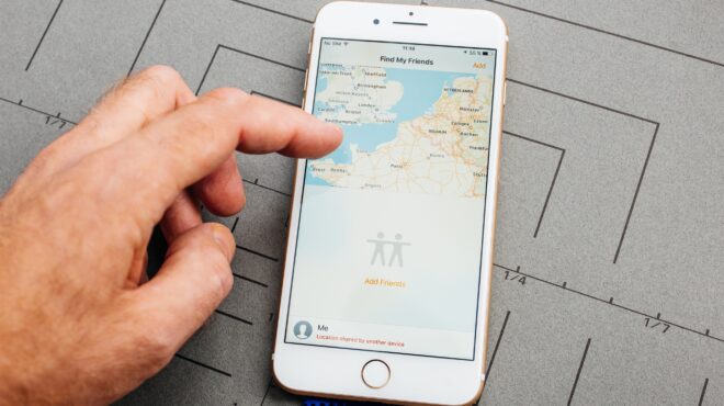 η-παρακολούθηση-ως-ένδειξη-αγάπης-κ-562533184