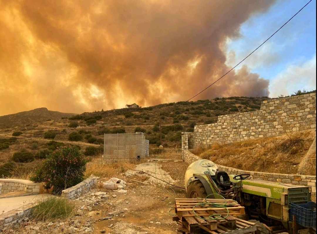 «Σαν να βιώνεις πόλεμο»: H επόμενη μέρα στη Νέα Αγχίαλο-7