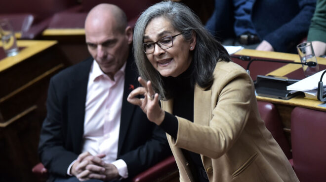 μέρα25-ο-βαρουφάκης-ζητά-τη-διαγραφή-τη-562512781