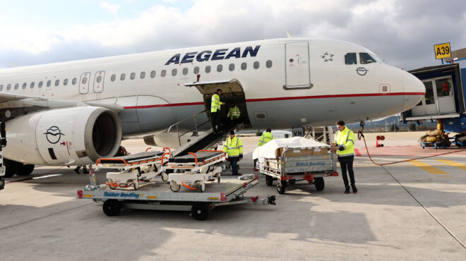 νάπολη-αναγκαστική-προσγείωση-αεροπ-562502248