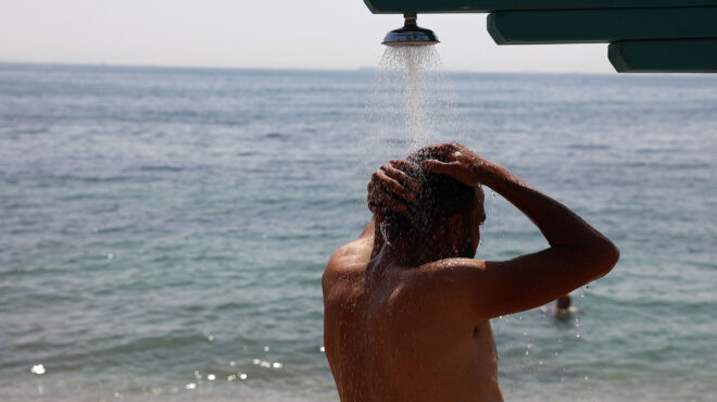 καύσωνας-κλέων-κλειστή-η-ακρόπολη-και-562523278