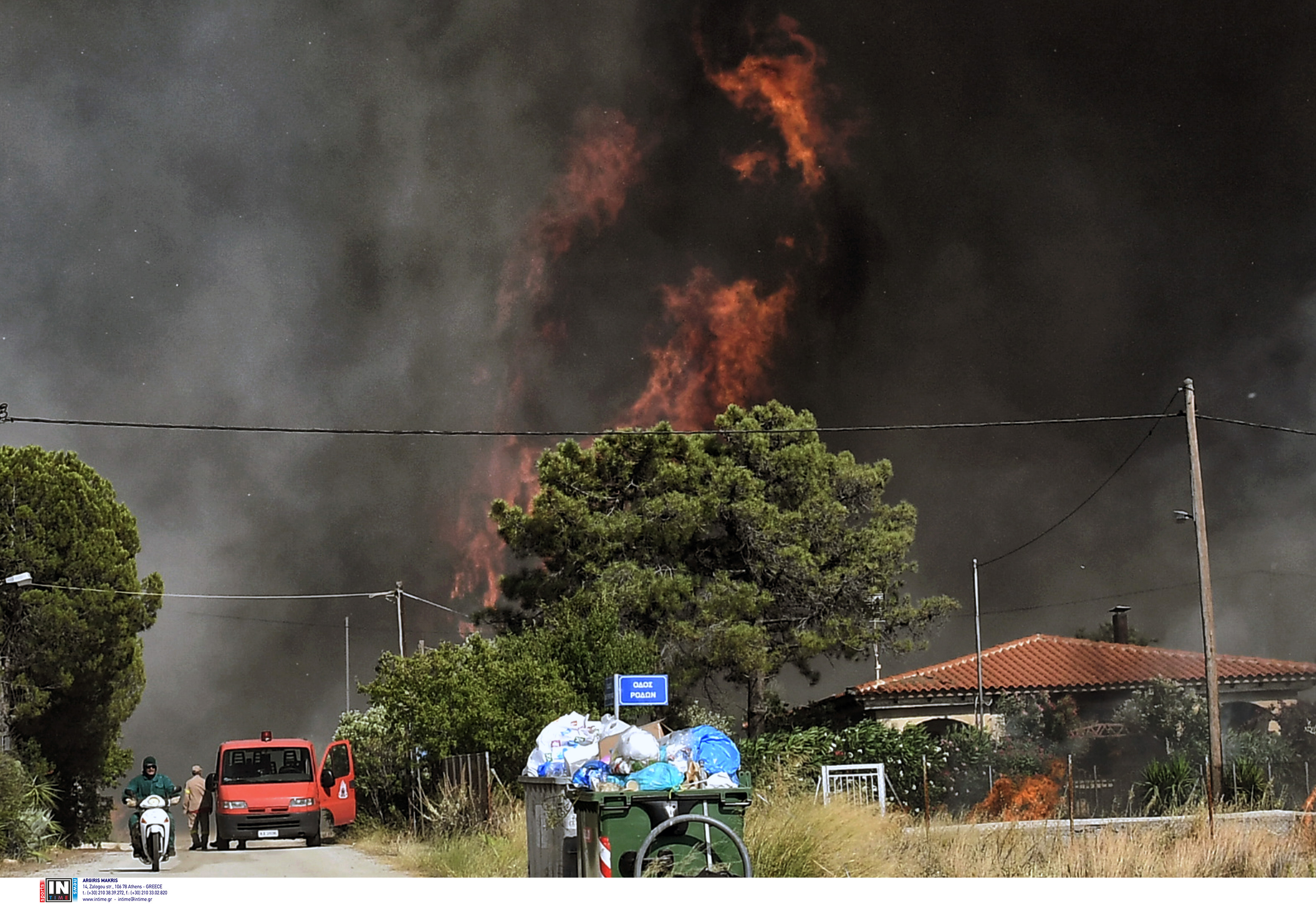 Φωτιές: Μάχη με τις φλόγες για δεύτερη ημέρα – Στα Δερβενοχώρια το μεγαλύτερο μέτωπο-7
