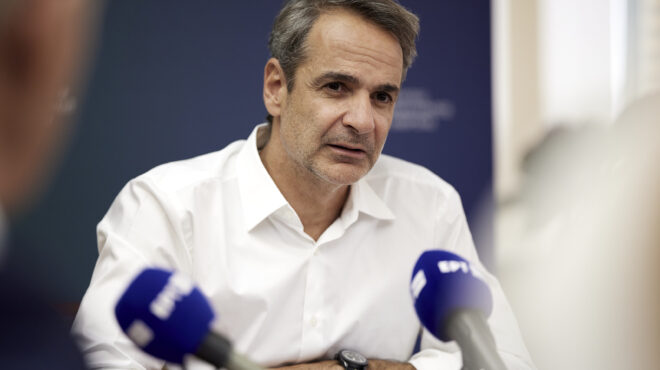 πτώση-canadair-στην-κηδεία-του-ανθυποσμηναγο-562539796