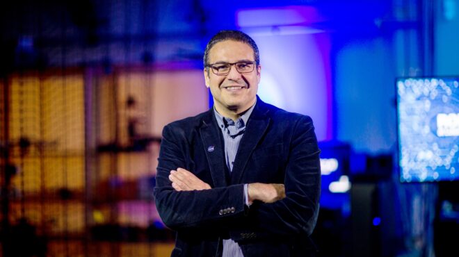 γιώργος-νικολακόπουλος-το-ρομποτ-πρ-562533964