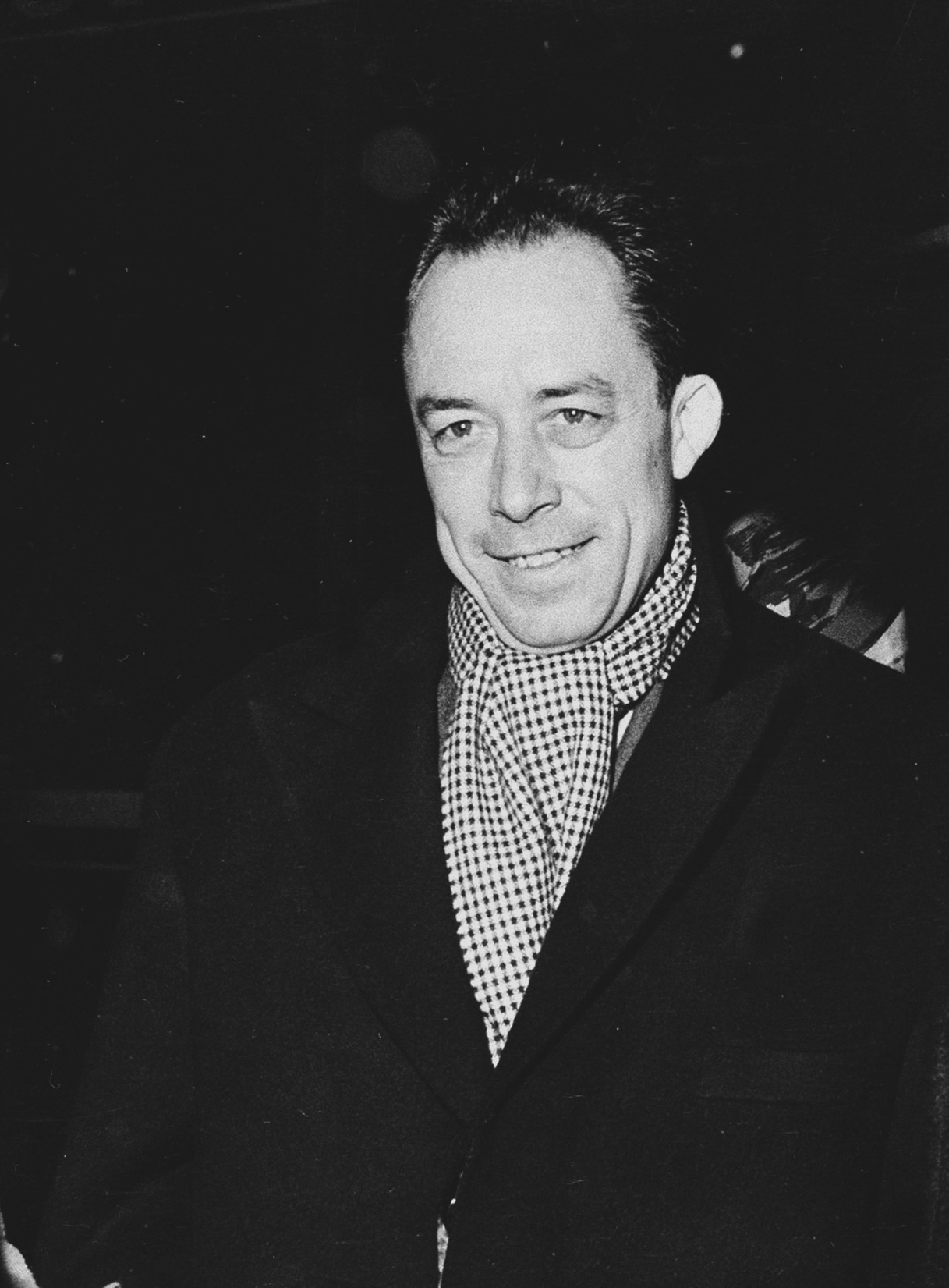 Αλμπέρ Καμύ: Εκπρόσωπος μιας γενιάς-12