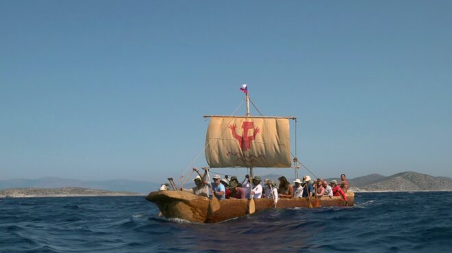 διαπλέοντας-το-αιγαίο-με-μονόξυλο-562522468