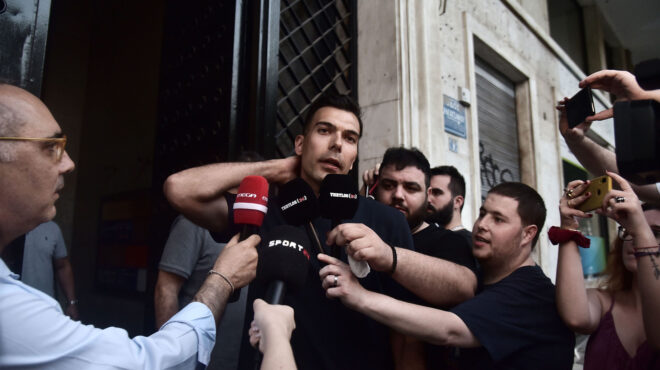 ολυμπιακός-θολό-τοπίο-με-σλούκα-562503487