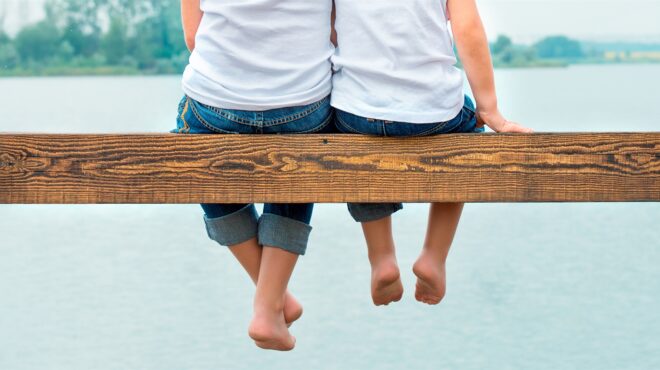 οι-ψυχές-πίσω-από-τα-χαμογελαστά-προσω-562545304