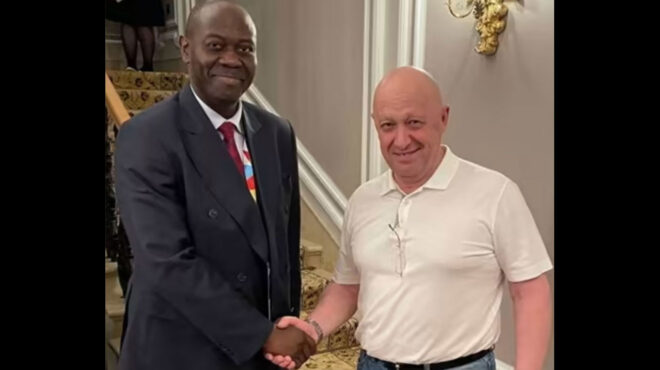 εμφάνιση-πριγκόζιν-στην-αγία-πετρούπ-562545688