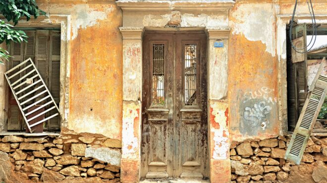 τα-αφανή-και-ορφανά-στις-γειτονιές-του-562500430