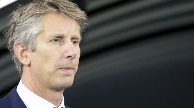 φαν-ντερ-σαρ-βγήκε-από-την-εντατική-ο-θ-562527433