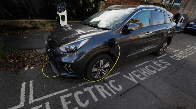 κόντρα-για-τις-εξορύξεις-σε-βαθιά-νερά-562526350