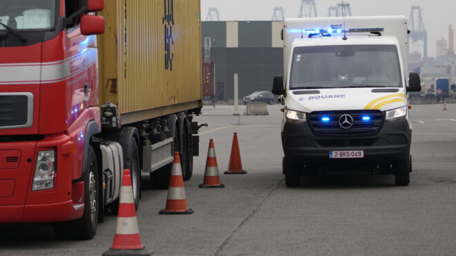 αμβέρσα-κατάσχεση-7-τόνων-κοκαΐνης-κρυ-562527520