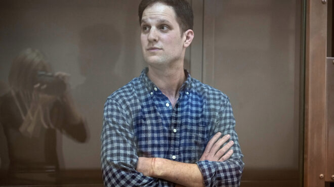 ρωσία-η-πρέσβειρα-των-ηπα-συναντήθηκε-562502392