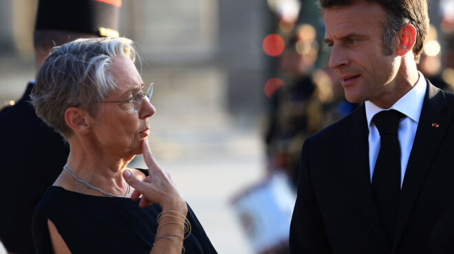 γαλλία-μίνι-ανασχηματισμός-της-κυβέρ-562531057