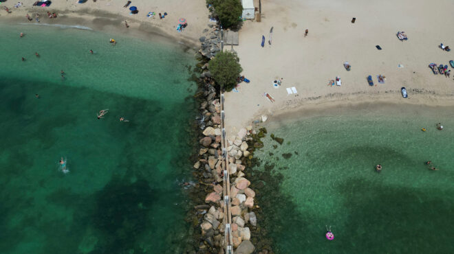 καύσωνας-εβρασαν-και-οι-ελληνικές-θ-562545856