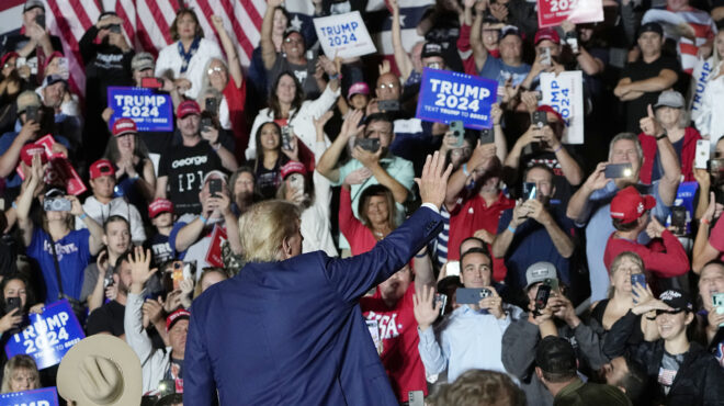 τραμπ-προηγείται-με-μεγάλη-διαφορά-στ-562547407