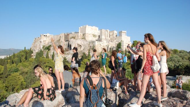 κλέων-κλειστή-η-ακρόπολη-σήμερα-από-562520503