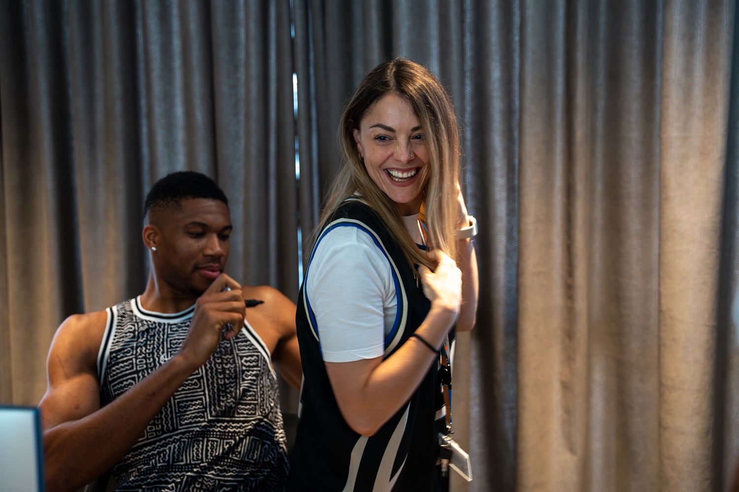 Οι Antetokounbros στο νέο σπίτι της Kaizen Gaming-1