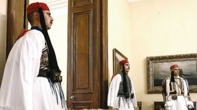 ο-τούρκος-πρέσβης-στον-γεραπετρίτη-562523122
