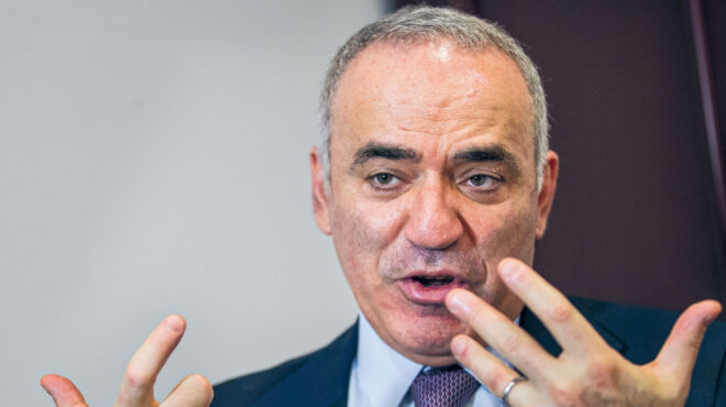 η-μόσχα-επιβεβαιώνει-ότι-έχει-απομακρ-562500979