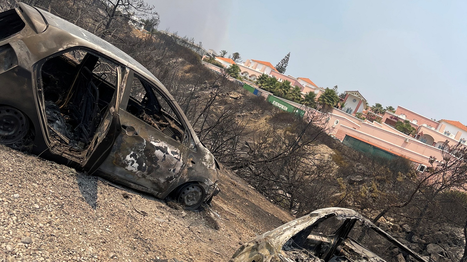 Ολονύκτια πολυμέτωπη μάχη με τις φλόγες-5