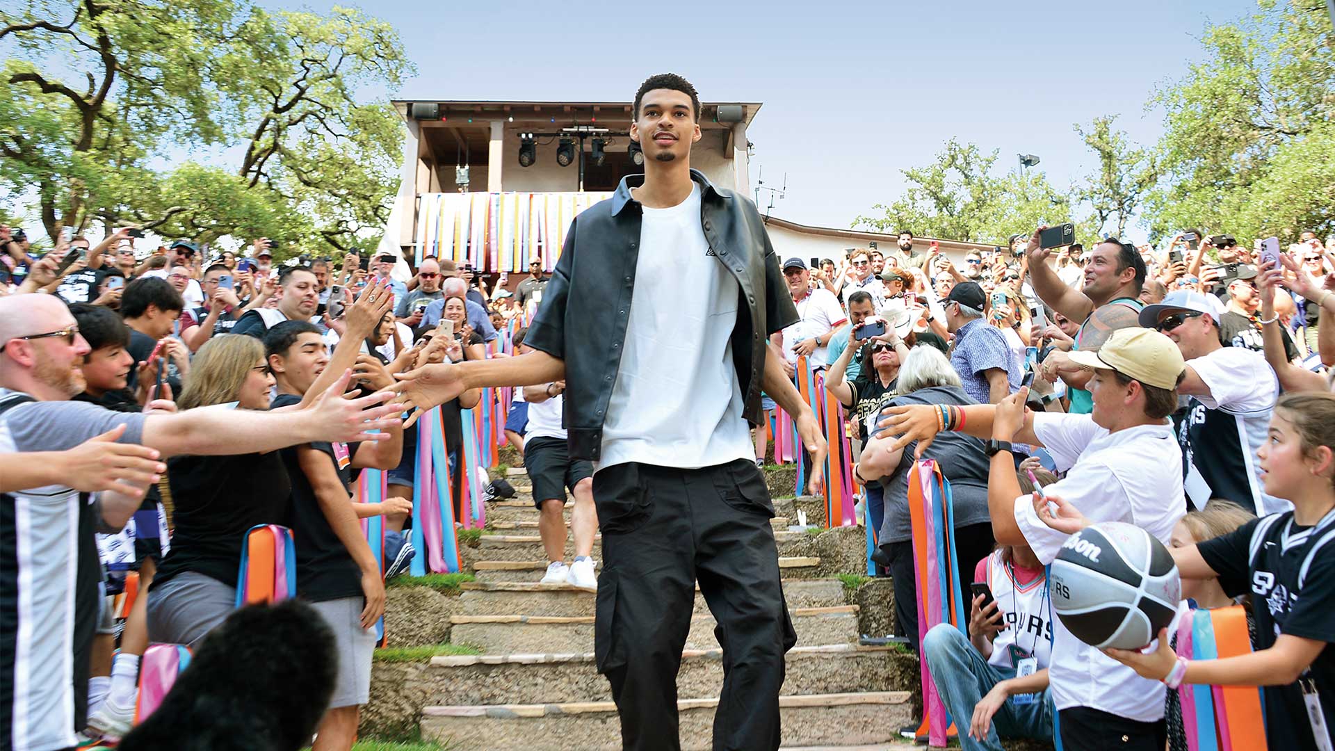 Το αμερικανικό όνειρο του Βικτόρ Γουεμπανιαμά-3