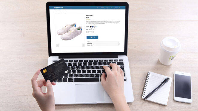 με-στοιχεία-από-την-amazon-η-μάχη-κατά-της-φο-562539628