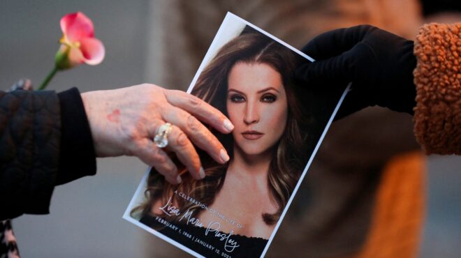 h-λίζα-μαρί-πρίσλεϊ-πέθανε-λόγω-επιπλοκ-562520521