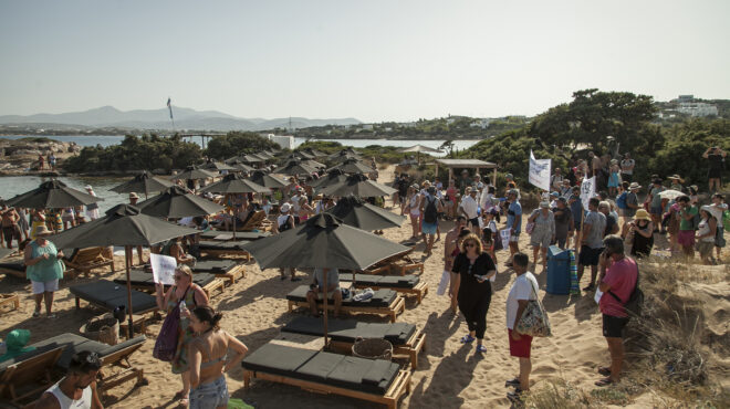 φουντώνει-το-κίνημα-της-πετσέτας-στ-562535821