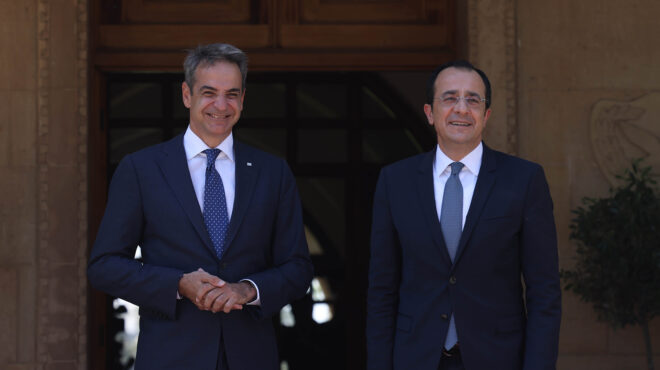 συνάντηση-μητσοτάκη-χριστοδουλίδη-562547116