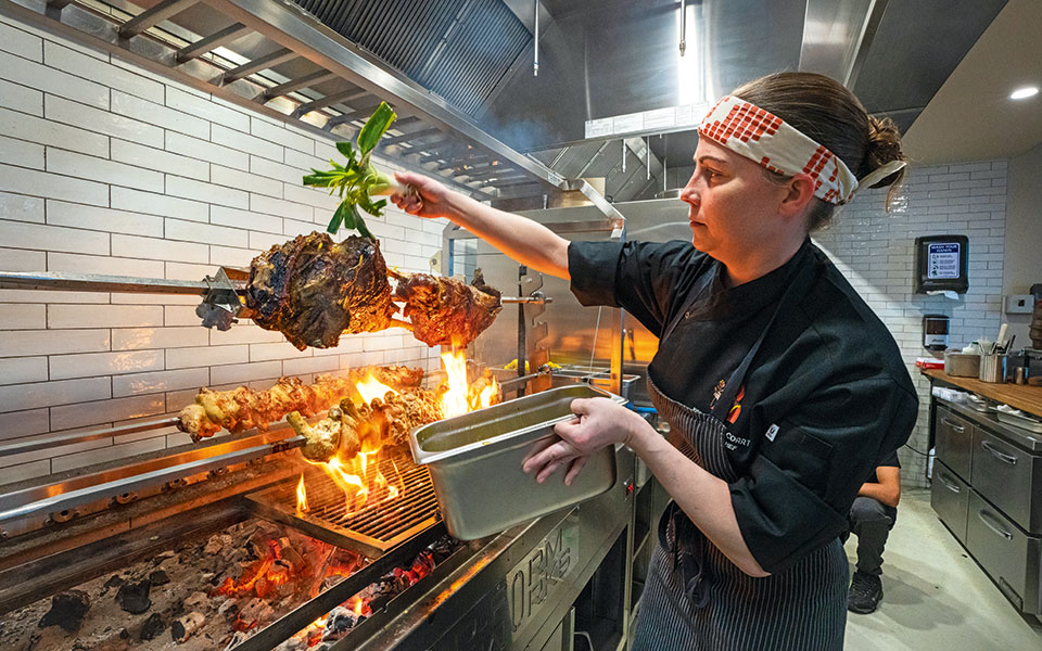 Τι είναι το Bar Vlaha που έχει κατακτήσει τη Βοστώνη;-5