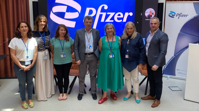 η-pfizer-hellas-στηρίζει-έμπρακτα-τους-πρόσφυγες-562513465