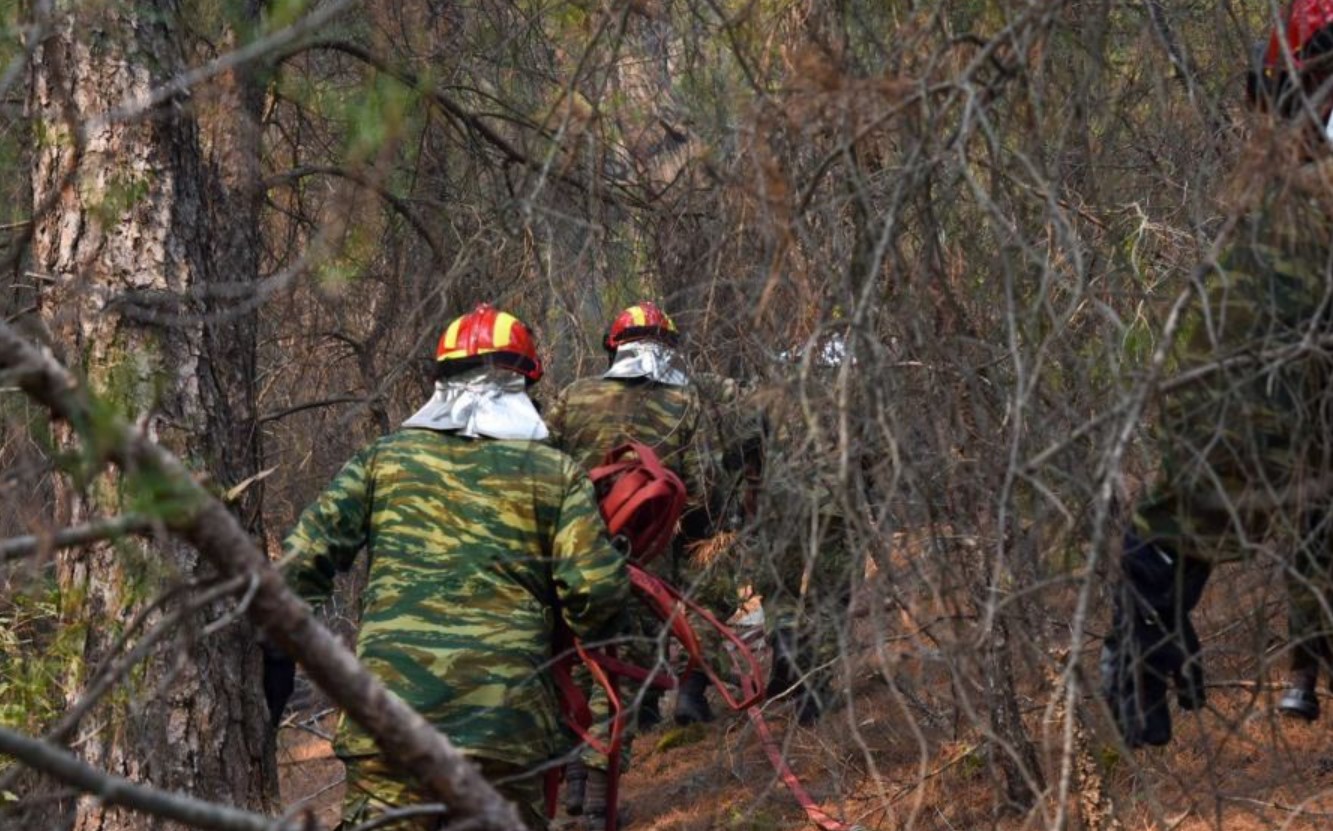 Μάχη με την πύρινη λαίλαπα για τέταρτη ημέρα-3